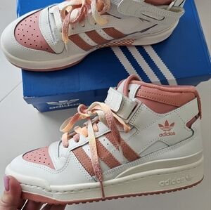 BRAND NEW Adidas Forum Mid J High-Top Sneakers US 5